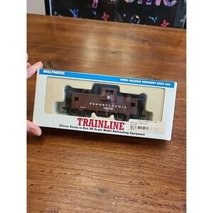 New - Walthers Trainline - HO PENNSYLVANIA - CABOOSE #500718